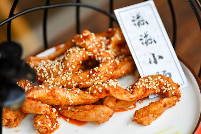 鎴愰兘甯︿笉璧扮殑鍏洯,鎴愰兘涓滈儕璁板繂缃戠孩鎷嶇収