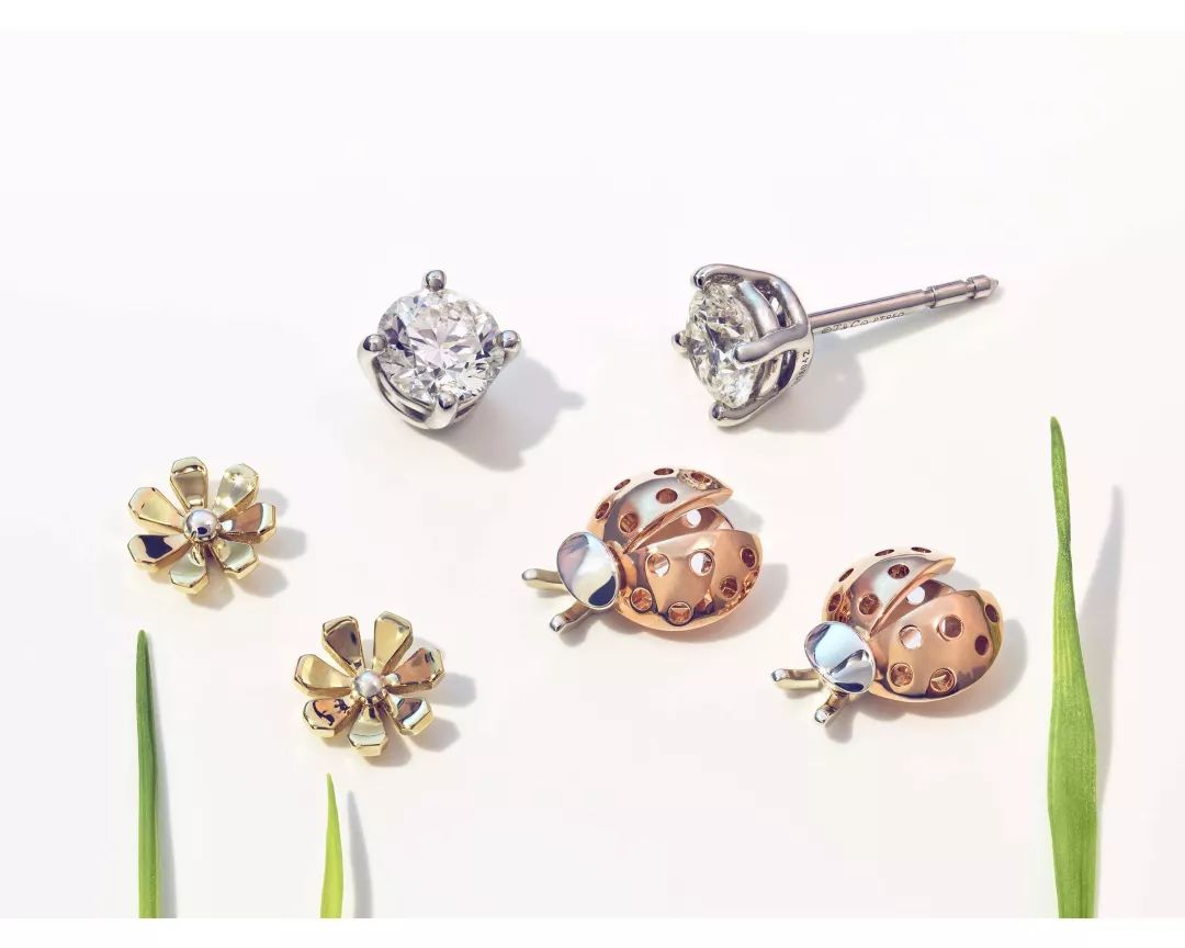 吴宣仪同款耳饰,吴宣仪亮晶晶的耳麦