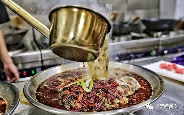 附近美蛙鱼头的正宗做法,最地道美蛙鱼头