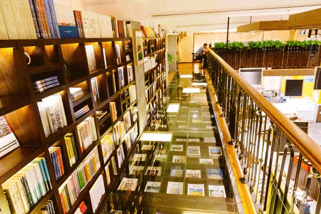 去处｜盘点沪上8大特*图色**书馆！不管大人小孩，来了就不想走