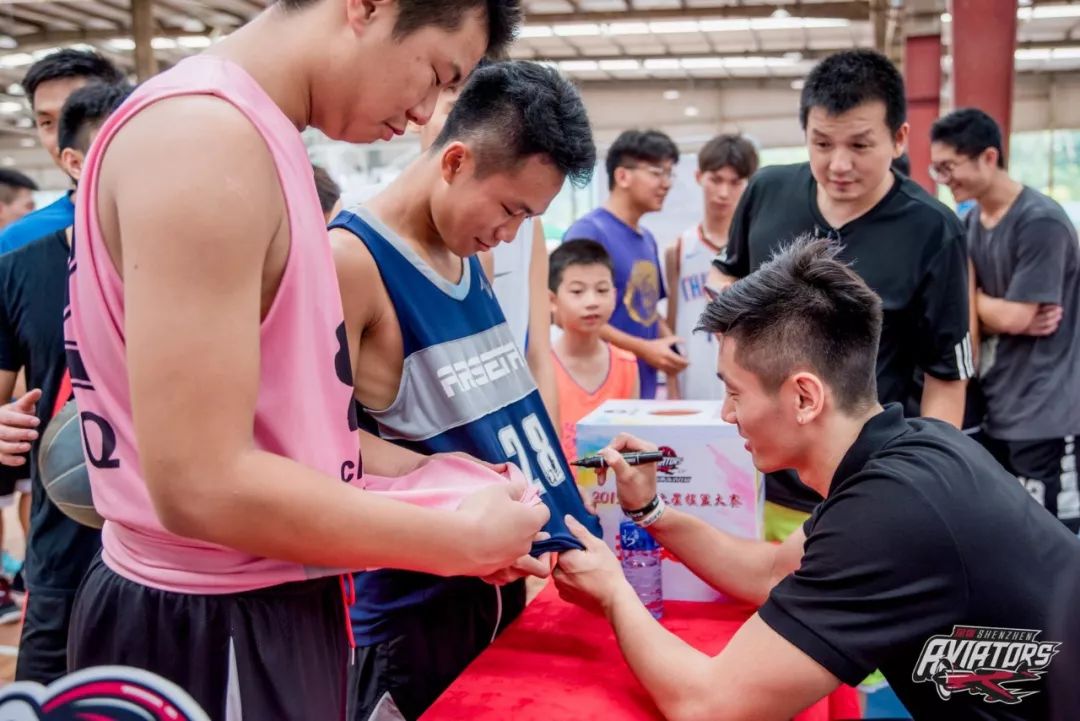 「热情难挡」2019“领航之星”投篮大赛坂田街道站