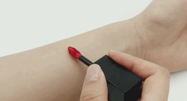 ysl粉金水光唇釉202在哪里买,ysl最新水光唇釉试色