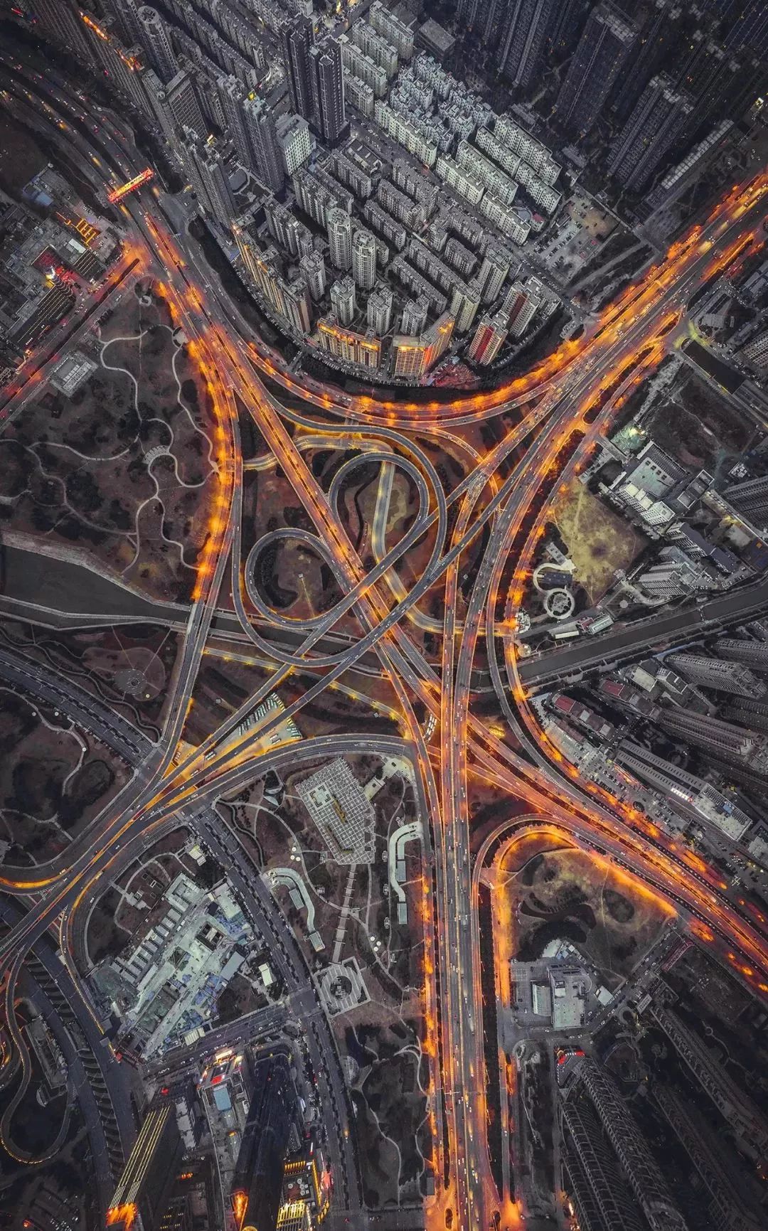 立交桥和高架桥哪个好用,交子立交桥