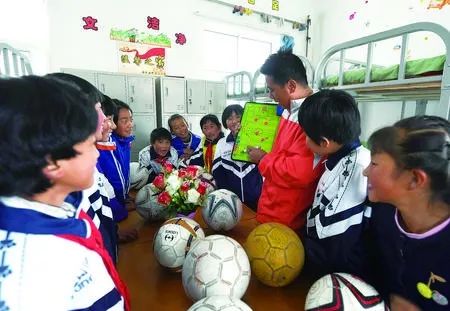山区女孩足球梦,山里的足球梦是什么