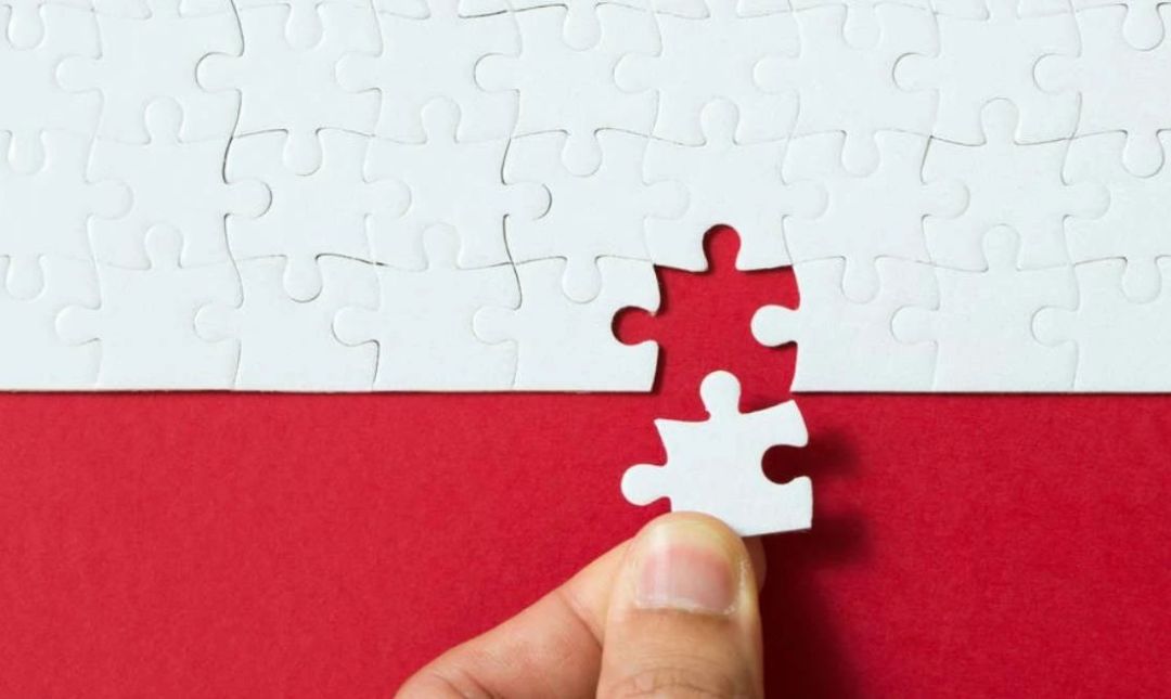 1999年生的他,编写聊天“话术”剧本专挑“宝妈”微商下手|