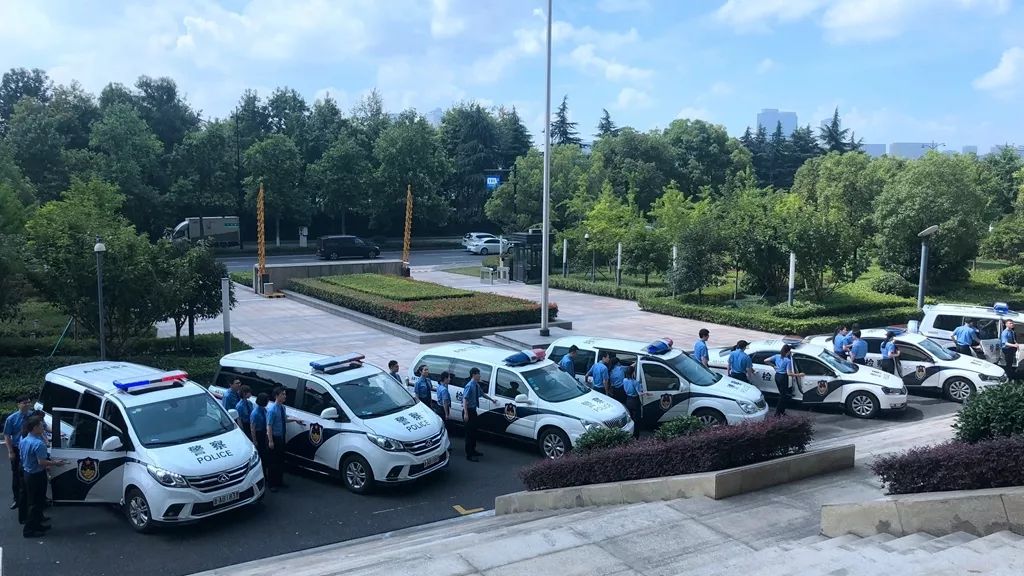 涓嶅繕鍒濆績蹇棯骞胯タ,鍌汉娉笅蹇棯姝屽敱绁栧浗