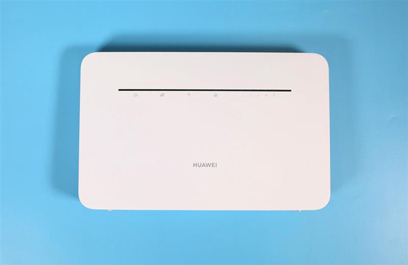 跟宽带说再见吧！华为4G路由2Pro评测：插卡即用的上网利器