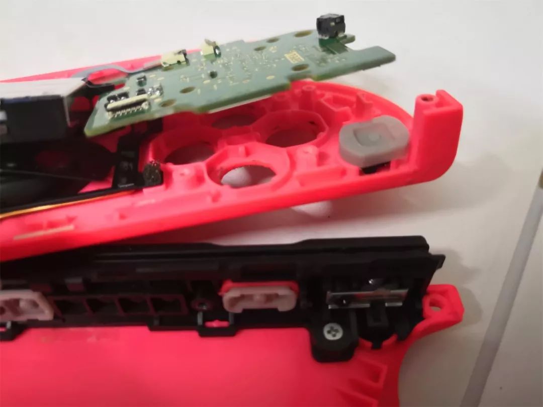 你的摇杆也有漂移问题？小毛就自己修！Joy-Con维修指南