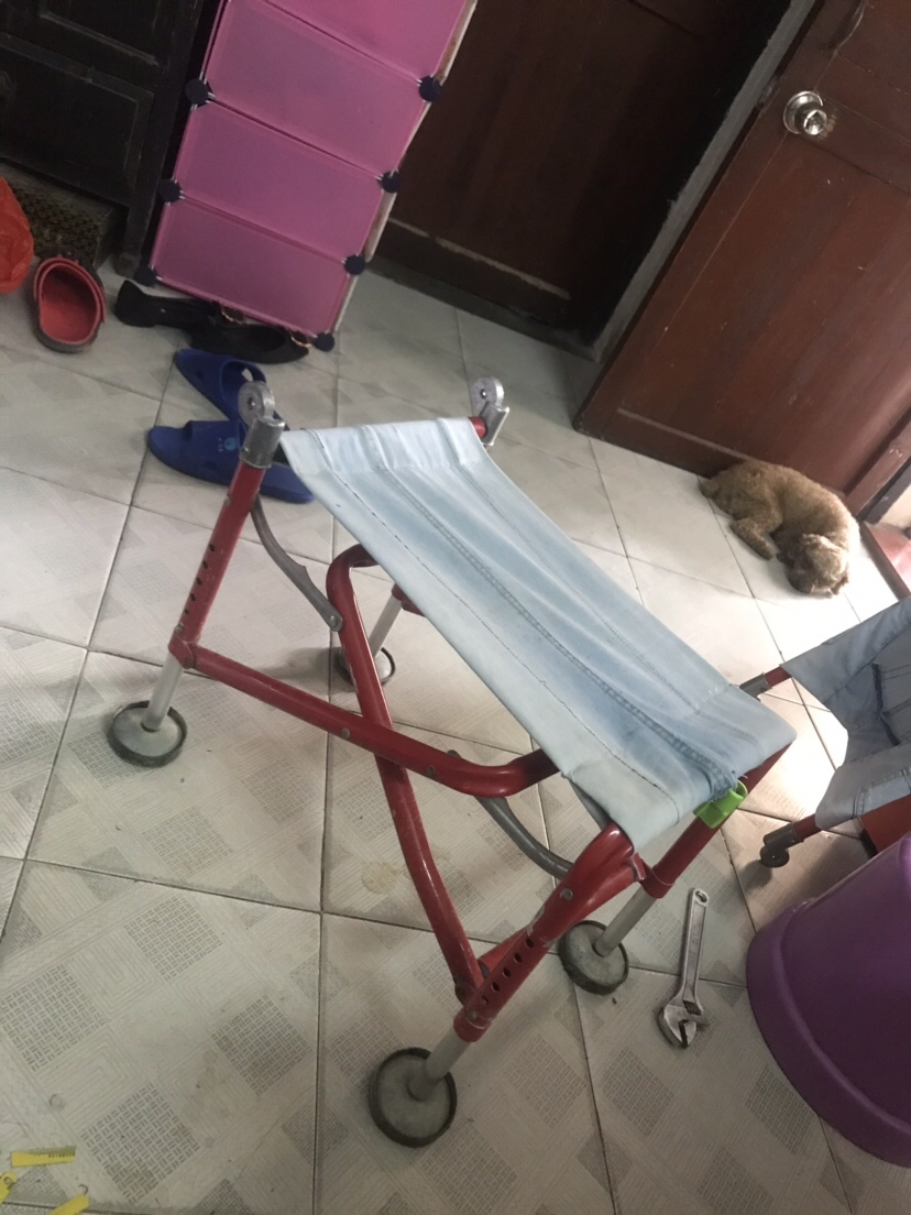 牛仔裤爆改马鞍包,牛仔裤爆改辣妹裤