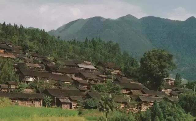 周末适合休闲的古镇古村,大山深处古村两天游