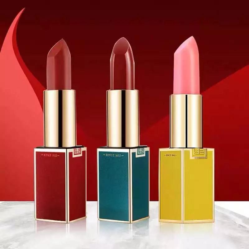 迷人计丨马应龙、皮炎平疯狂跨界，难道医保卡也能买彩妆了？