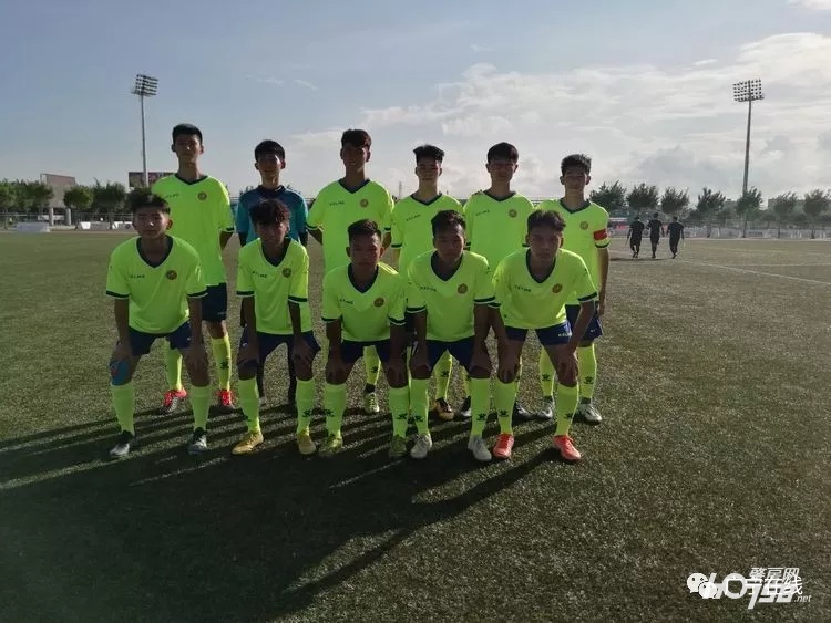 点赞汕尾少年足球队夺全国赛桂冠,中国少年足球场外点赞获得冠军