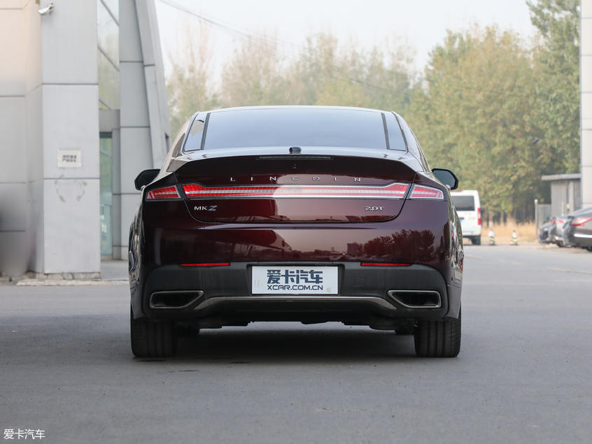 a4l对比林肯mkz,林肯mkz和奥迪a4l哪个档次高