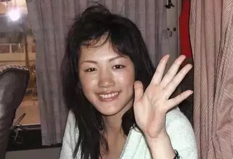 不靠p图靠化妆,不靠化妆靠p图