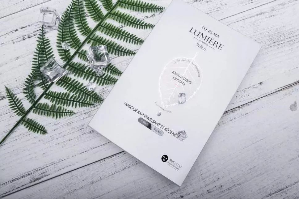 编辑部翻包|90—00的编辑们到底在用什么美妆好物?(一)(文末有福利)