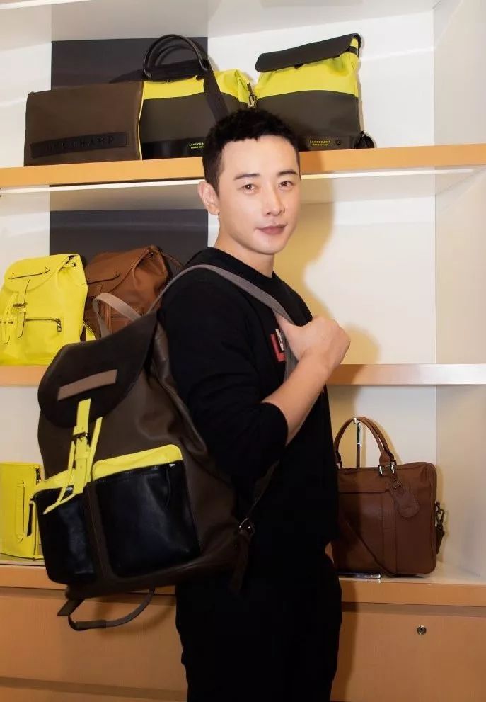 开学让同学眼前一亮的双肩包推荐,学生党开学季双肩包安利