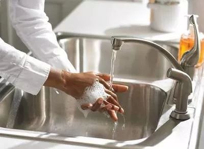 要注意身体上这几个部位有危险,注意身体这几个地方不能洗