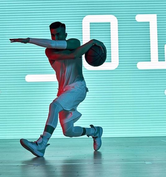 郭艾伦aj34是什么鞋,郭艾伦aj34球鞋开箱