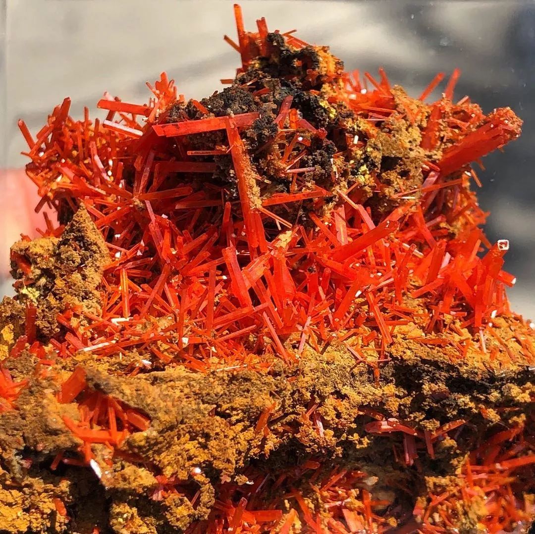 假如绿松石会说话,如果金属会说话的故事