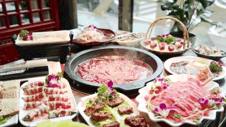 太火爆全国各地190万游客涌入景区,20多万人聚集