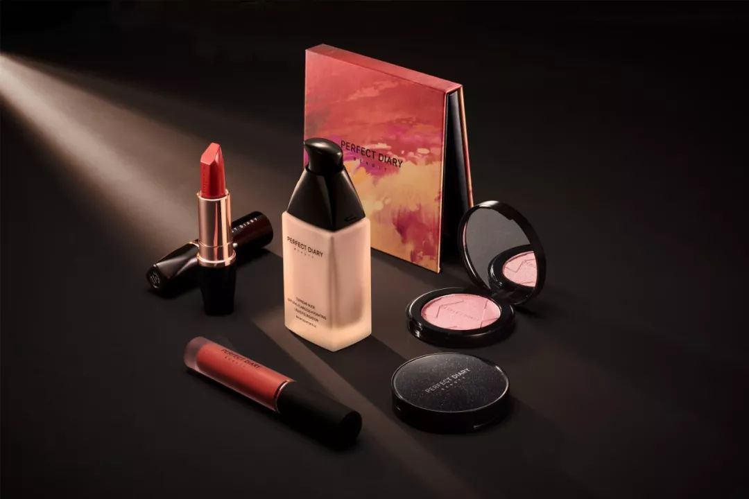 OMG！李佳琦狂捧的国货之光来赛格了！100块能买一堆？