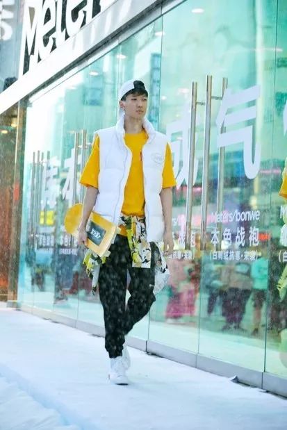 美特斯邦威羽绒服长款蓝绿色,美特斯邦威羽绒服199两件测评