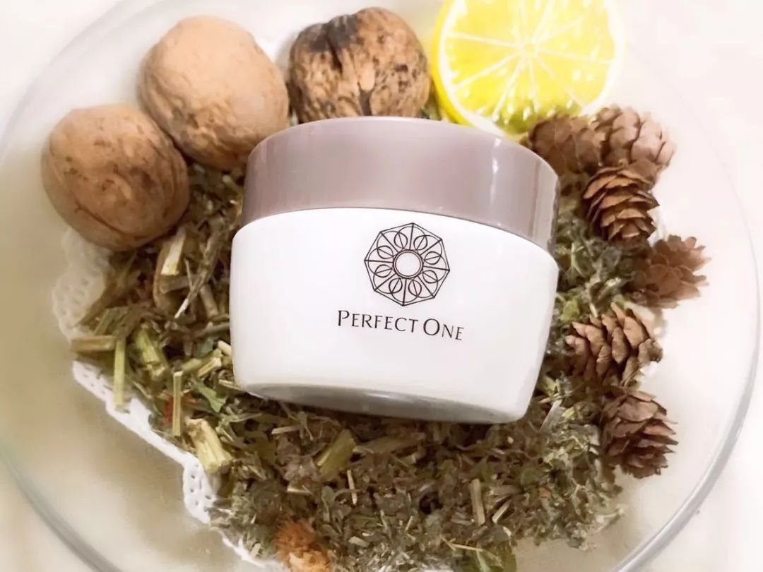 热卖500瓶的面霜专治断崖式变老,超级温和的修护面霜