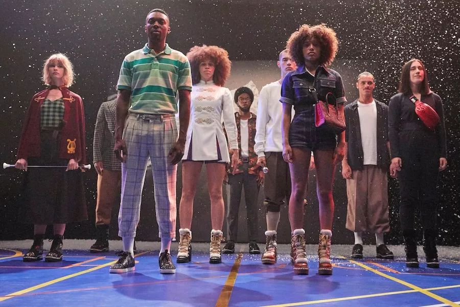 时尚前卫工作服,时尚工作服