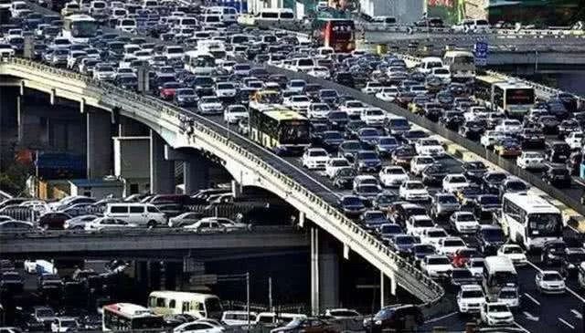 国庆节开始哪些景区降价,国庆放假哪里景点免费