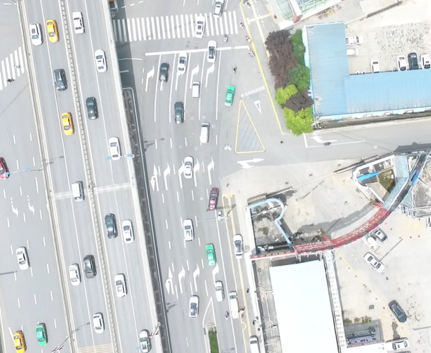 交警中队召开缓堵保畅部署会,交警减量控大缓堵保畅