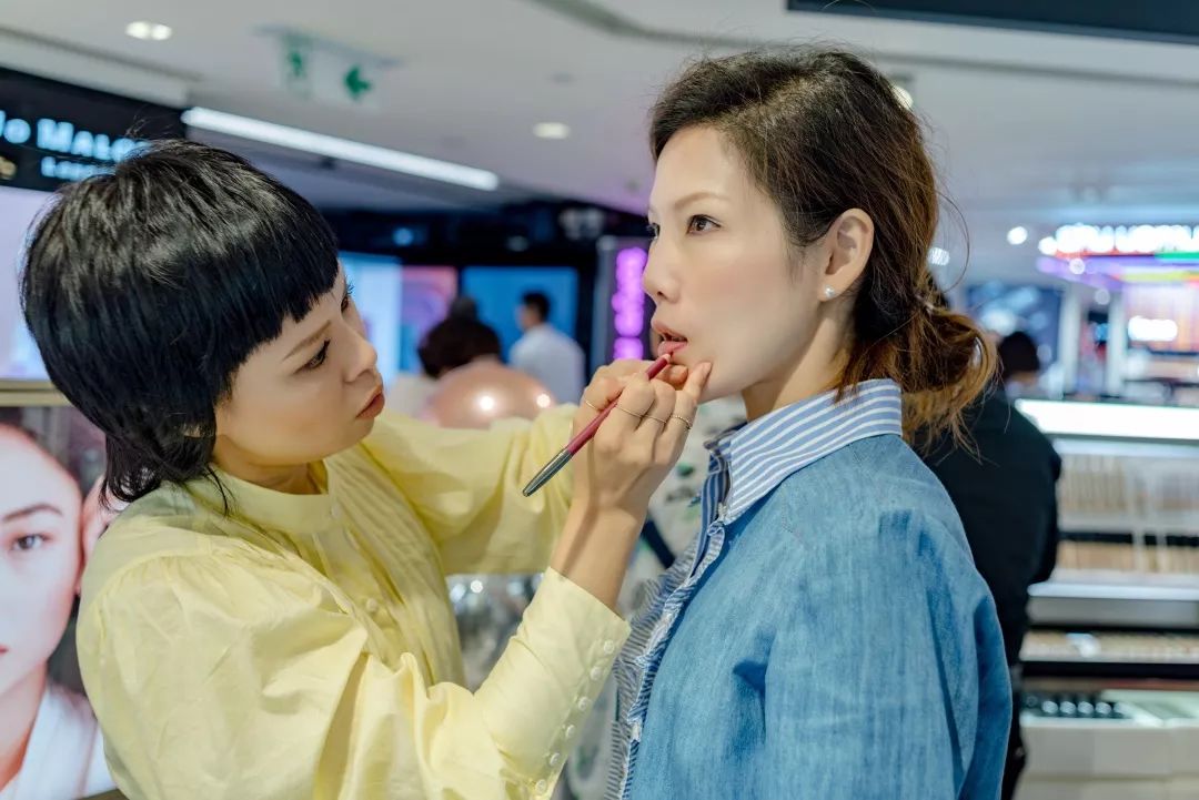 水润瓷肌,白瓷肌护肤