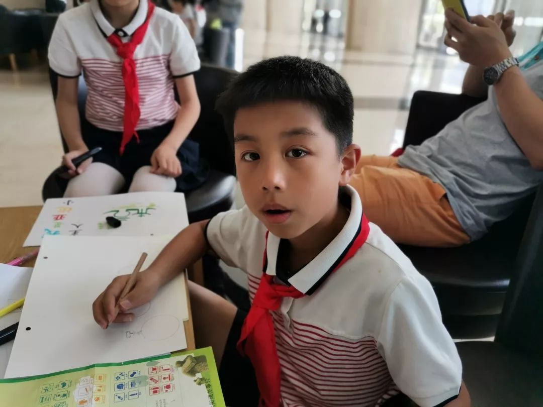 共谱拥军爱民乐章,共谱双拥情强军梦