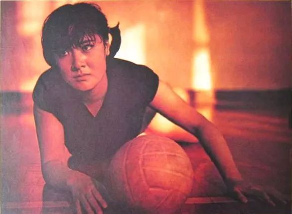 看了中国女排“十冠王”再来重温这六部电影，你一定懂中国体育有多牛