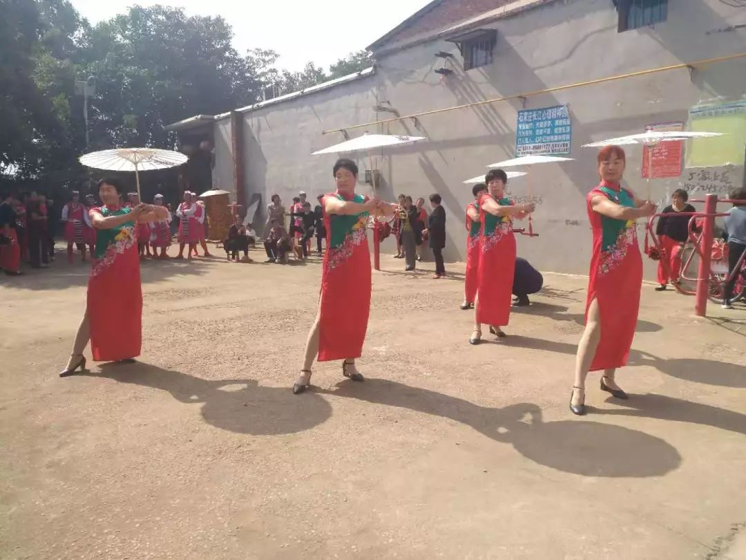 尊老敬贤的思想内涵,尊老敬贤的具体内容