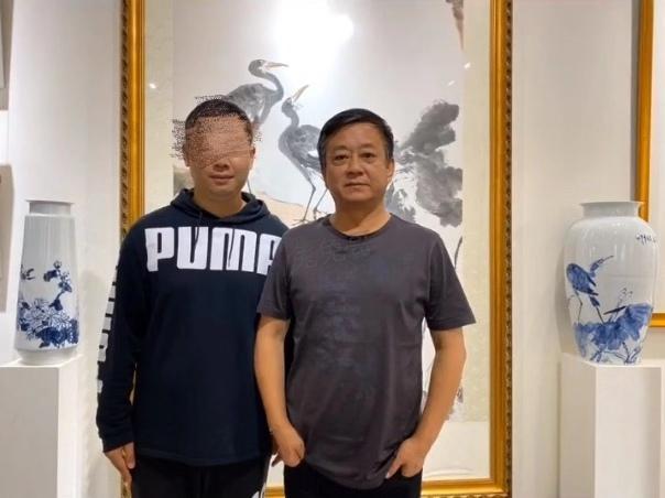 朱军鸿运当头字画,朱军58岁现身节目视频