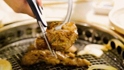 超级网红日料店终于在成都开业了,最便宜的3折店铺套装