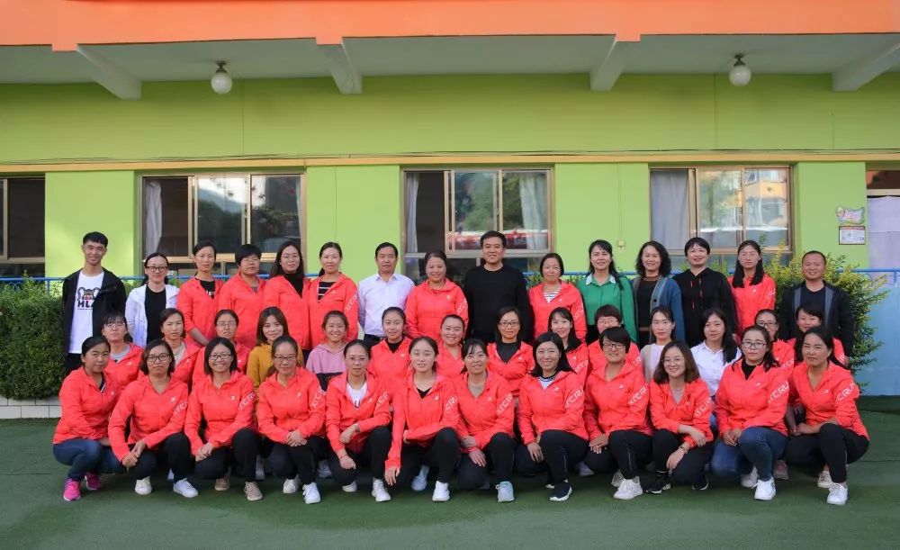 一花独放不是春百花齐放春满园——市实验幼儿园不断创新推进学前教育集团化办园模式