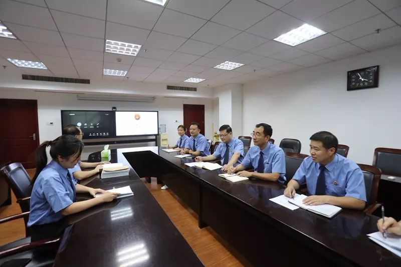 今天我当班检察院,今日我当班完整视频