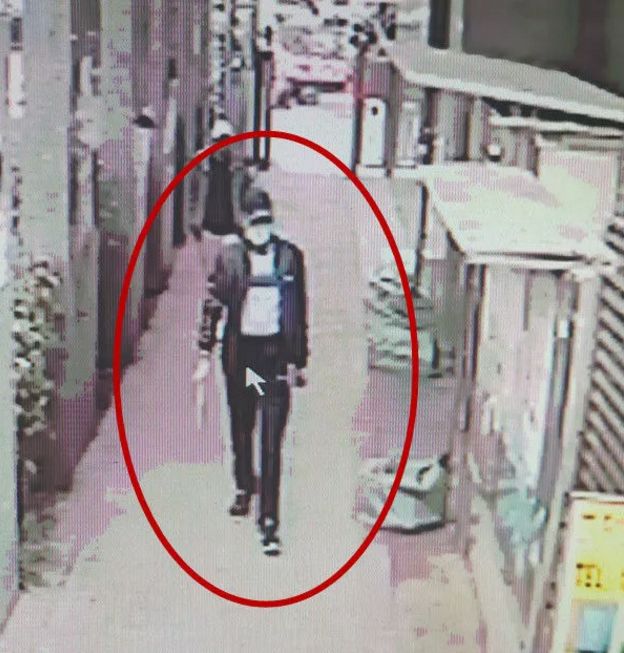 30岁女性被入室抢劫,26岁女子被入室抢劫