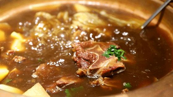 青岛牛排火锅哪家好吃,特色火爆牛排火锅