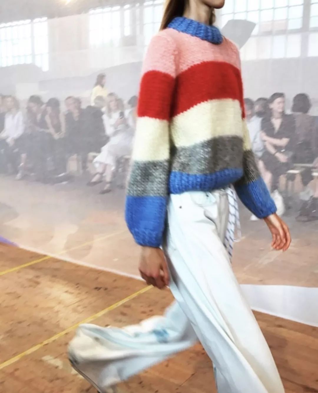 Fashion|秋冬毛衣挑选指南，助力慵懒又时髦的百变造型