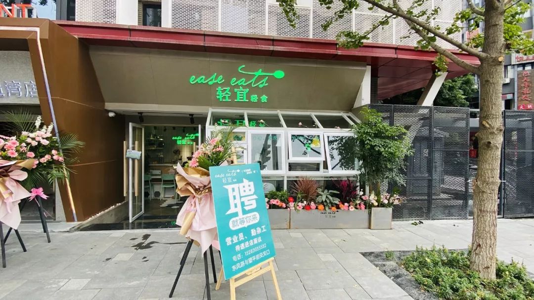 冲突与调和，新晋网红街区望平坊的素颜时光|城市觅食