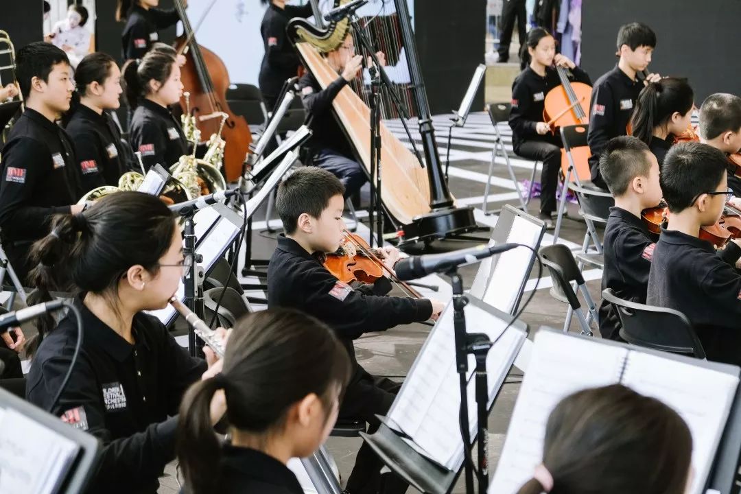 颐堤港哈利波特主题展,颐堤港节目表演