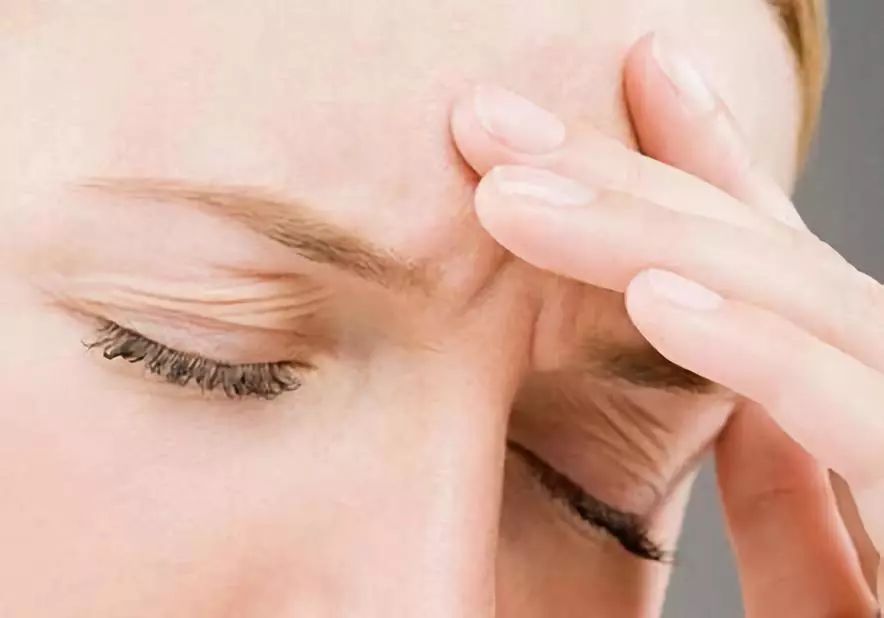 对抗岁月魔皱，护肤品能做的比你想象中更多...