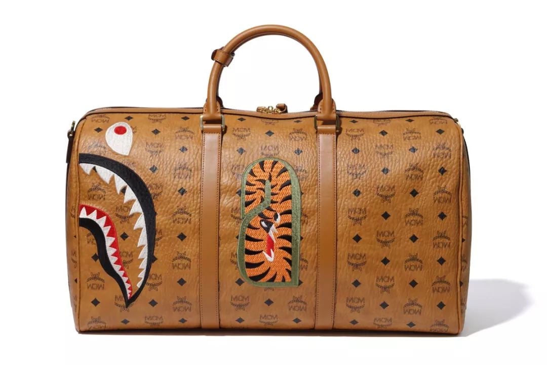 bape和mcm联名外套,mcmxbape双肩包