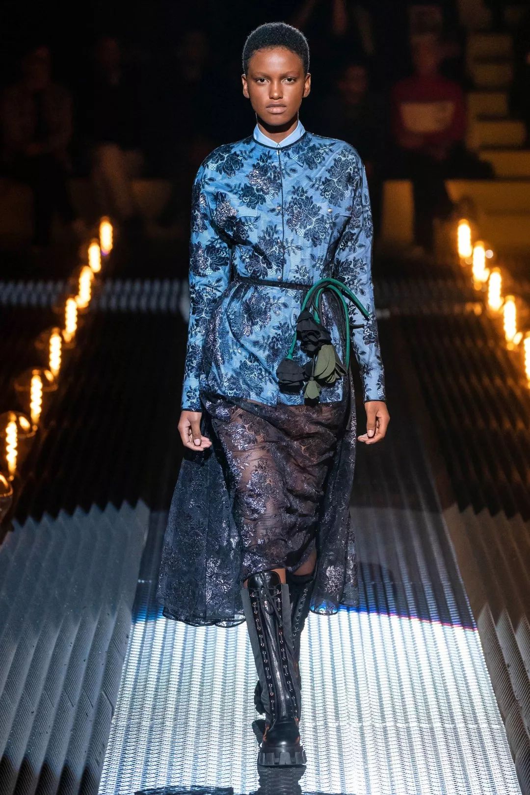 秋冬必备战靴,嗜鞋如命图片