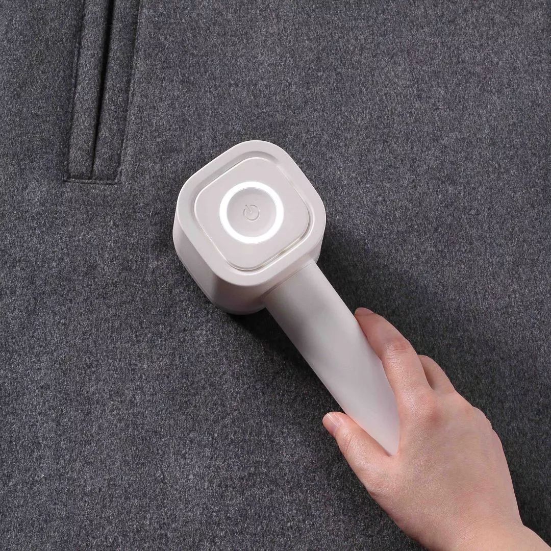 棉毛和毛呢哪个更容易起球,毛大衣洗了掉毛怎么办