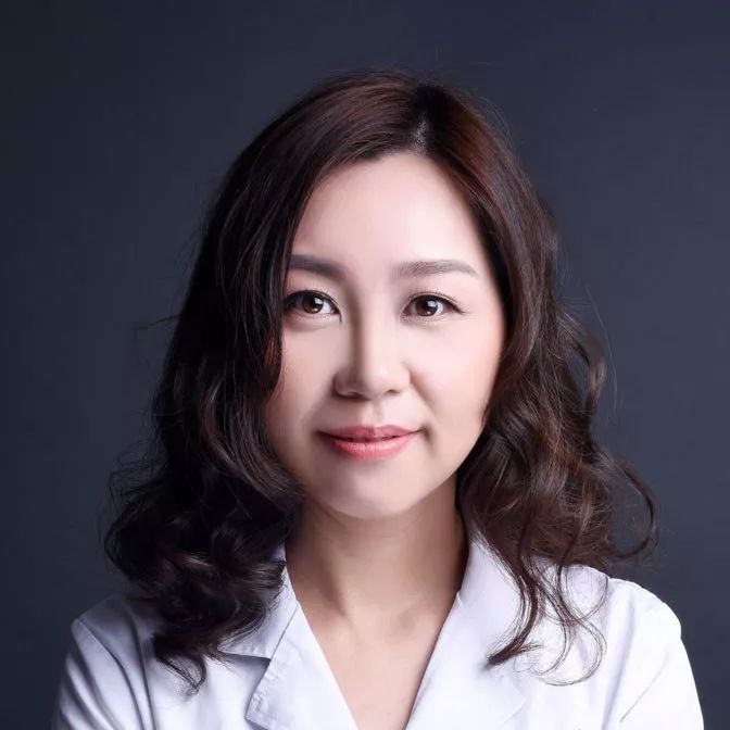 洗发水买含有什么成分的好,洗发水买强韧还是修护