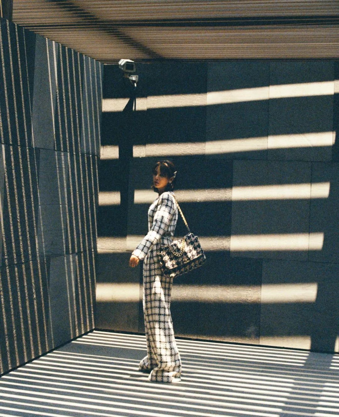 fashion风格穿搭,今年最时髦的4件小香风穿搭