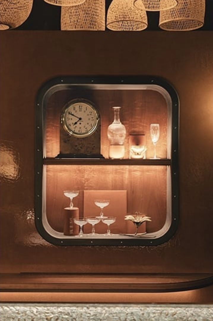 鏇艰胺鐏溅涔嬫梾,鏇艰胺涔嬪穮